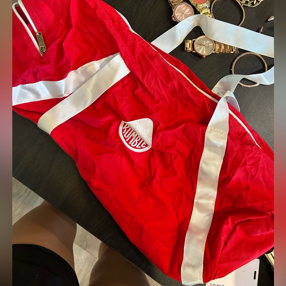 Rumble boxing red white cloth duffel bag